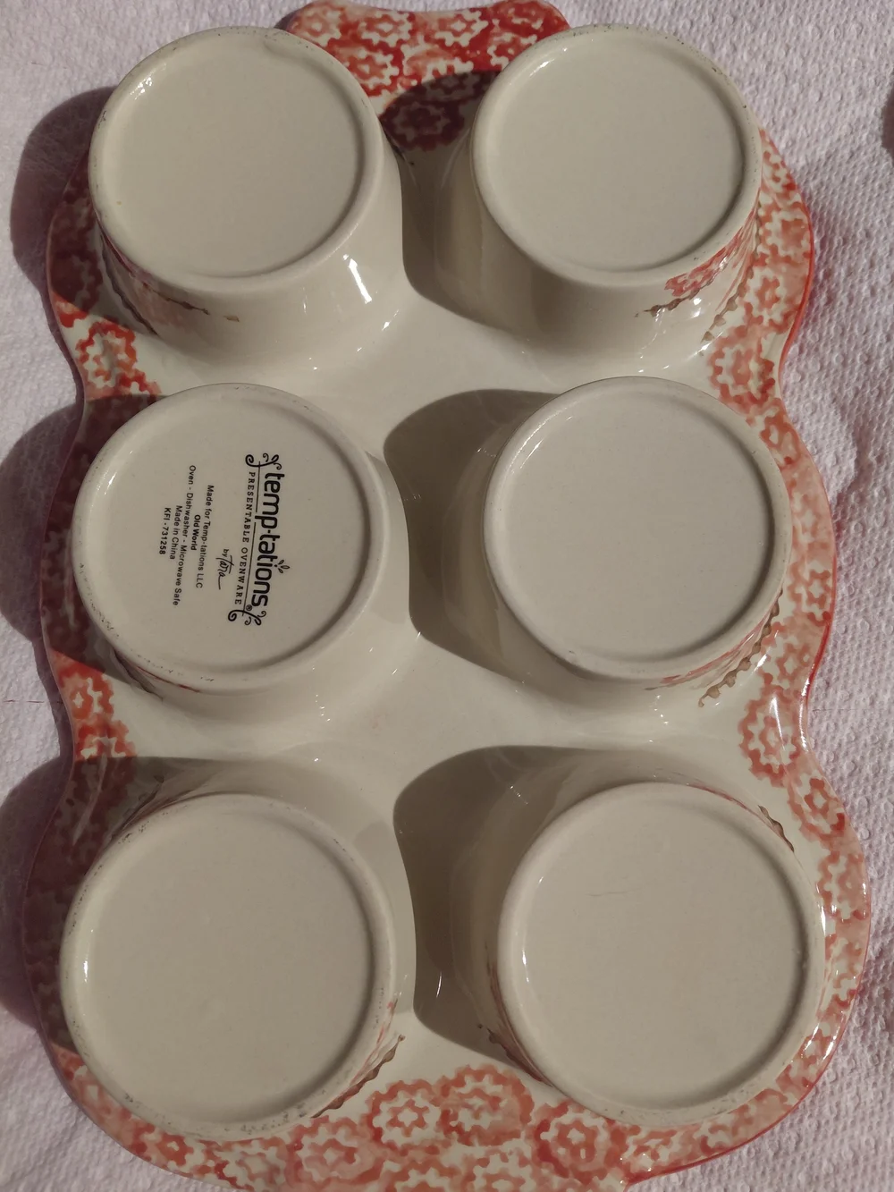 Hand Painted Decorative & Baking Safe Red Ceramic 6-Cup Muffin Pan